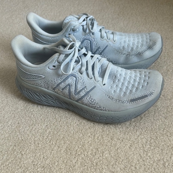 New Balance blue Running Shoes - Picture 1 of 4